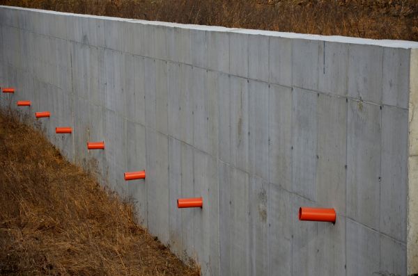 Cost of Retaining Wall Drainage in Brighton